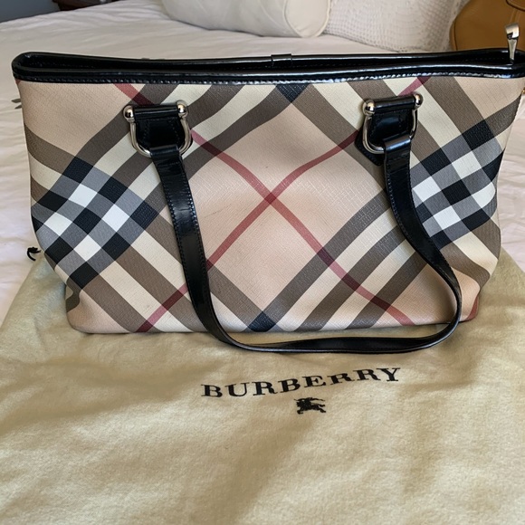 Authentic Burberry Bag - Picture 2 of 4